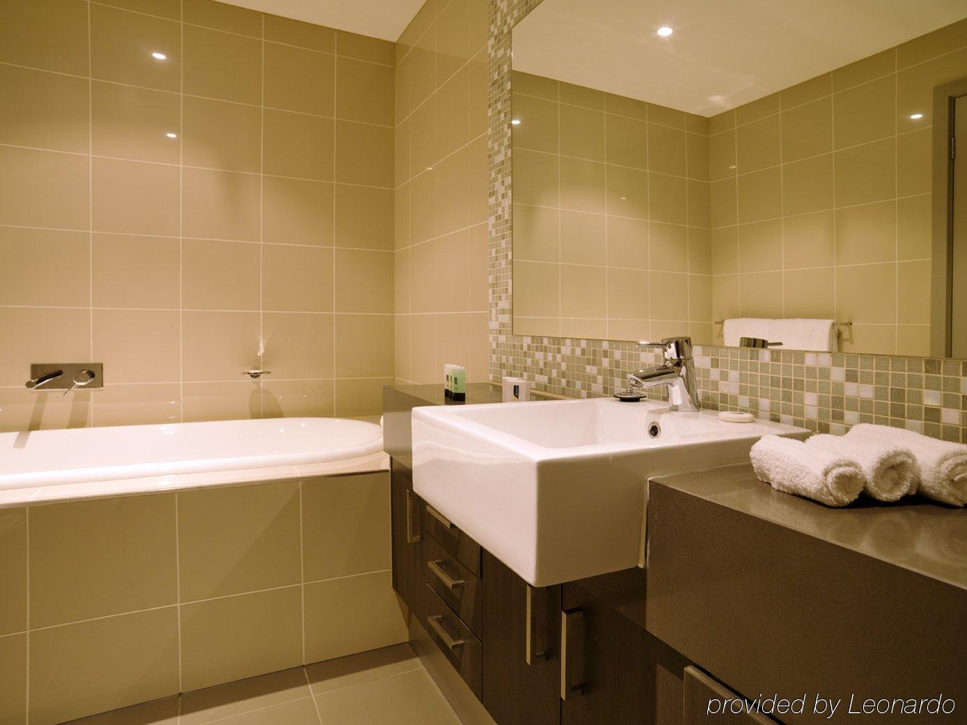Quest Glen Waverley Room photo
